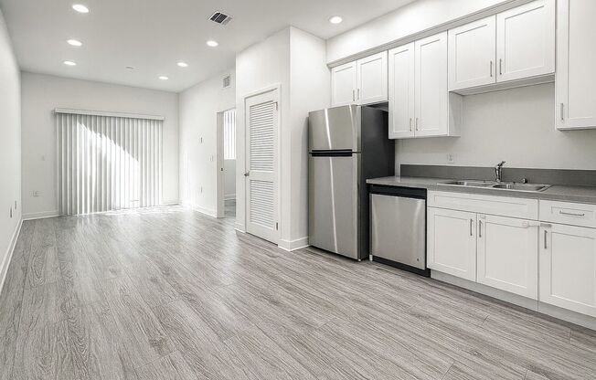 1 bed, 1 bath, 530 sqft, $1,995, Unit 301