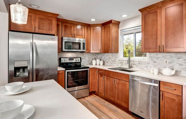 4 beds, 2 baths, $3,500