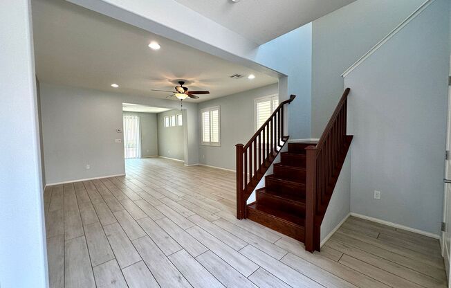 9527 Ridgeglen Court, Las Vegas, NV 89148