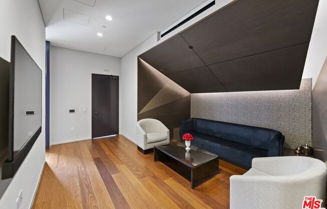 2 beds, 2 baths, 1,290 sqft, $4,900, Unit 1508