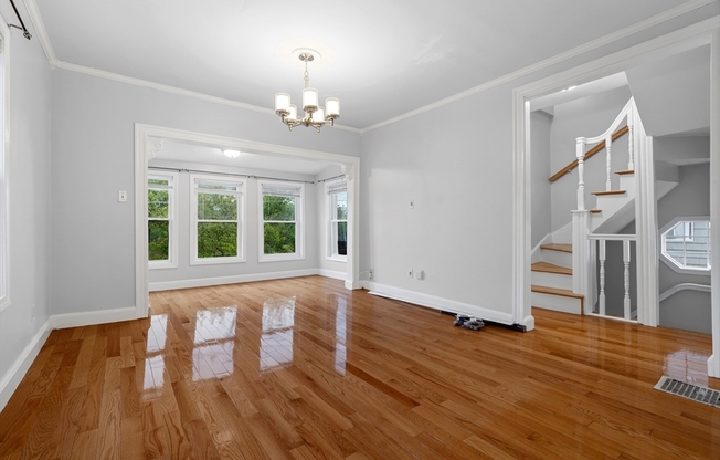 7 PINE ST
