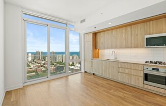 229 W HL ST