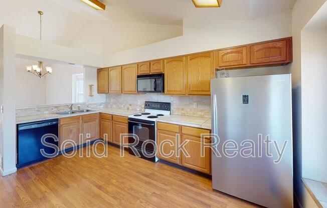 6823 KASSON DR