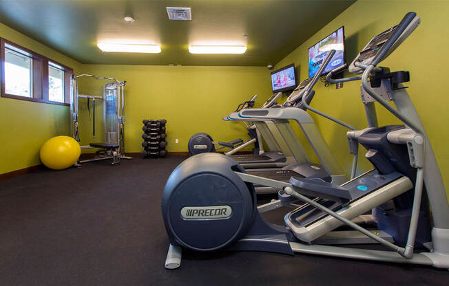 24-hr Fitness Center