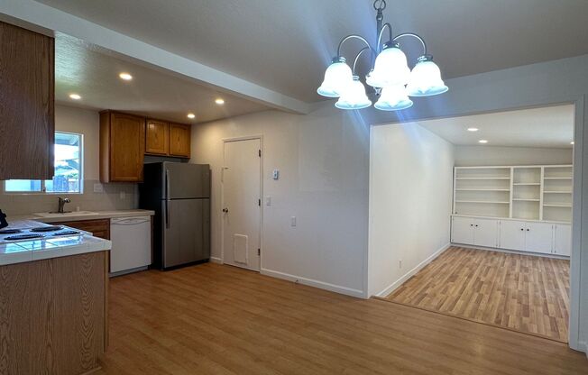 Fremont Home with Central A/C, Vinyl Plank Flooring, and Excellent Location