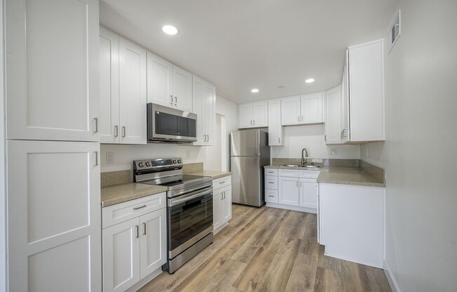 2 beds, 1.5 baths, 930 sqft, $2,695, Unit #20 - 2X1.5 930 SQ FT