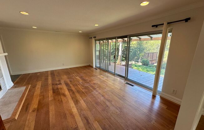 3 Bed 3 Bath, Orinda Home, Close To BART