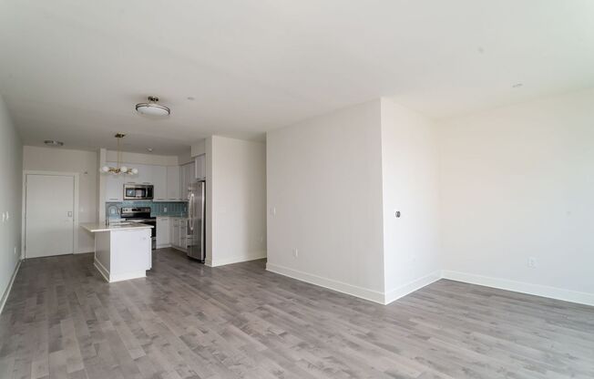 2 beds, 2 baths, 1,360 sqft, $4,200, Unit MIL-5B