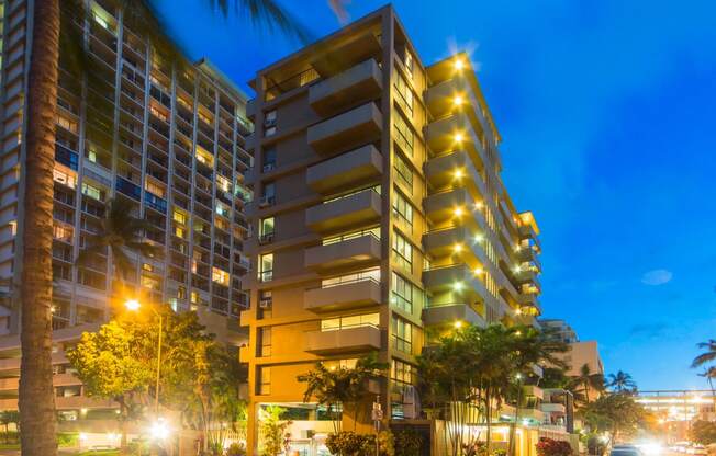 Napili Towers