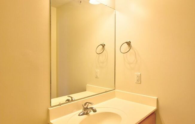 1 bed, 1 bath, 780 sqft, $1,450