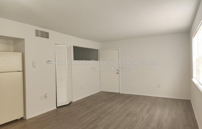 5317 Curry Ford Rd