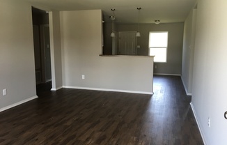 3 beds, 2 baths, $1,500