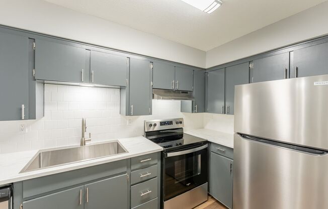 2 beds, 1 bath, 886 sqft, $1,125, Unit 421-25