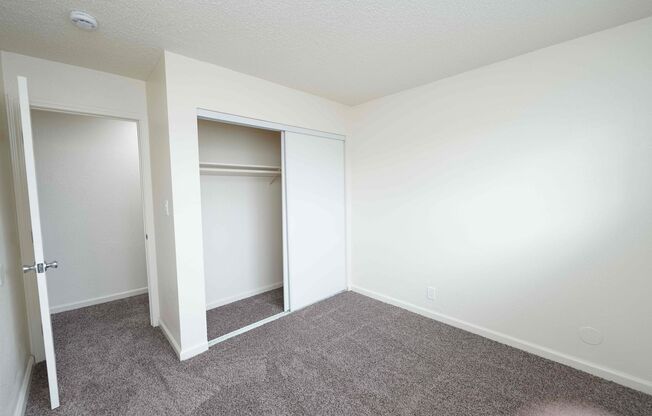 Stonebrook -7002 East Parkway Sacramento, CA. 95823