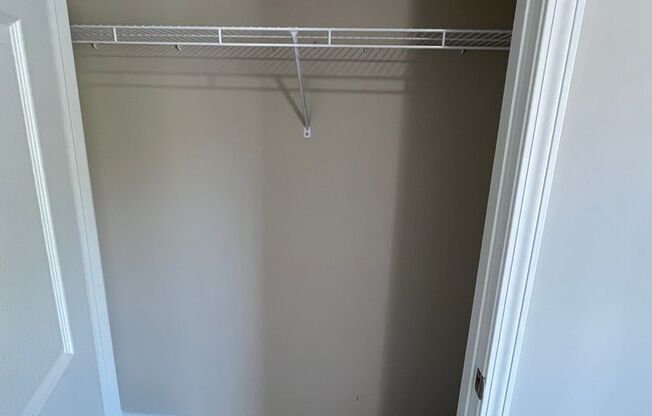 2 beds, 2 baths, $900, Unit 374G