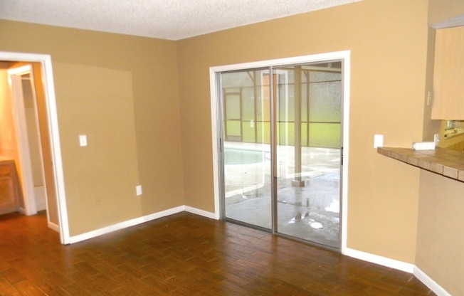 Gorgeous 3 Bed / 2 Bath Pool Home Kissimmee back on the market