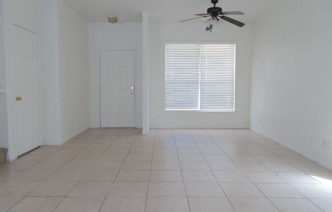 Beautiful 2 Story Home in Northwest!