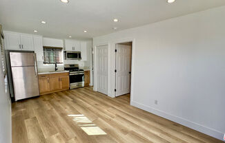 5527 W 83 ST