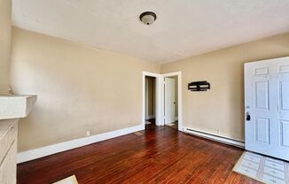 2 beds, 1 bath, $950