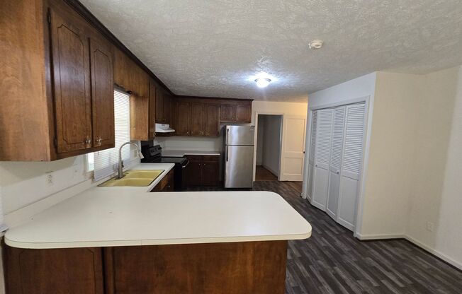 1855 Broadell ~ Holly Springs