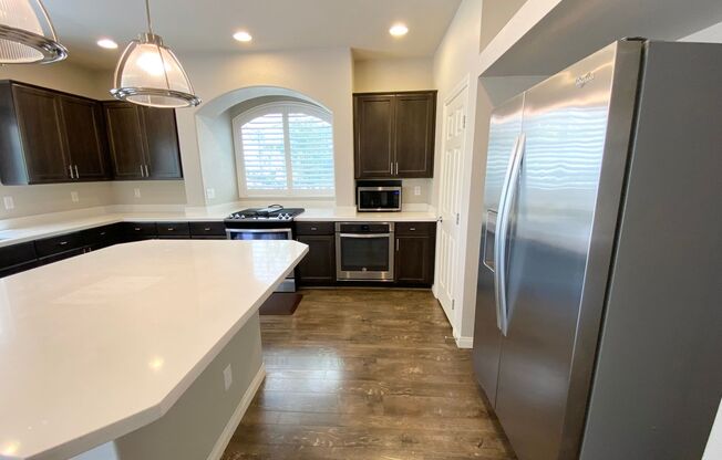 5/BD 2.5/BA Modern Comfort Meets Function in This Henderson Gem!