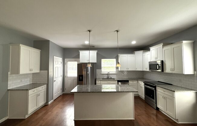 3 Bedroom home close to Uptown!