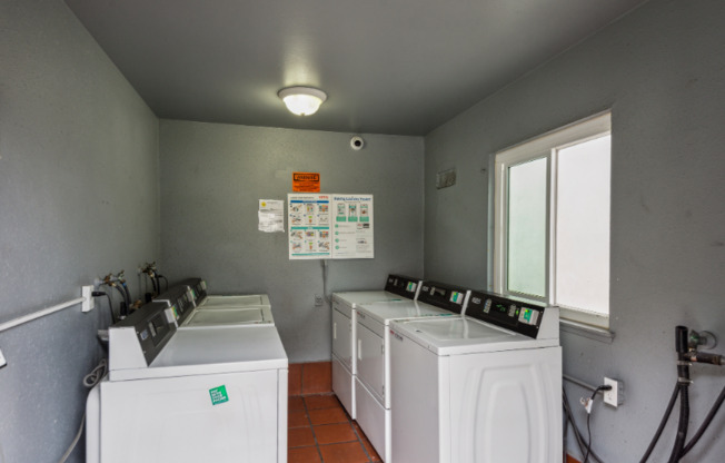 15741 E FRANCISQUITO AVE