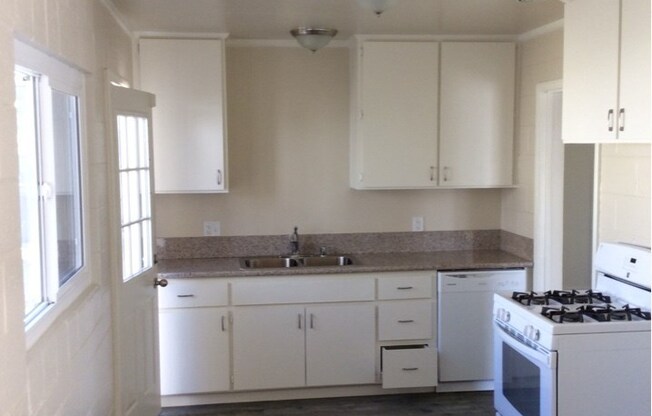 APPLY FOR THIS BEAUTIFUL HOME TODAY!