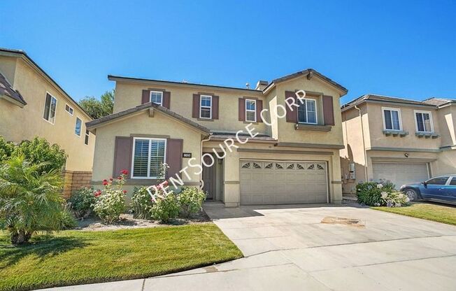 17420 SMOKE TREE LN