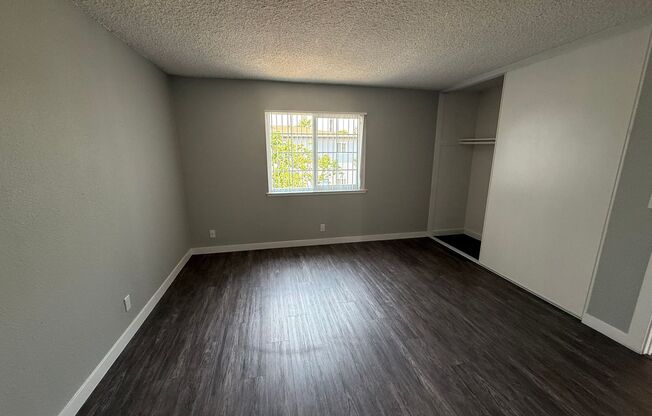 2 beds, 1.5 baths, 866 sqft, $2,905, Unit 811W4