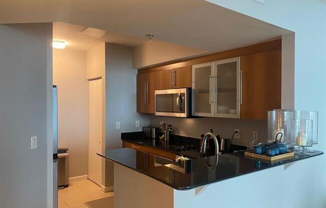 325 S Biscayne Boulevard Blvd # 1220 (B26015229)