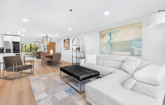 2 beds, 1.5 baths, 1,028 sqft, $4,800, Unit 206