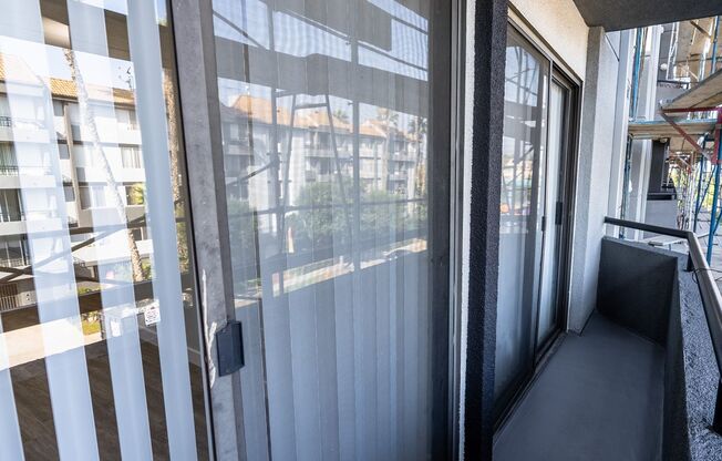 2 beds, 1.5 baths, 1,150 sqft, $1,948, Unit 105