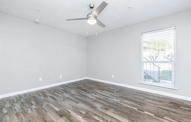 1 bed, 1 bath, 651 sqft, $1,255