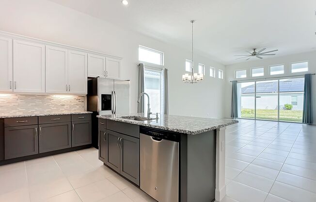 Spacious 4-bedroom, 2-bath House