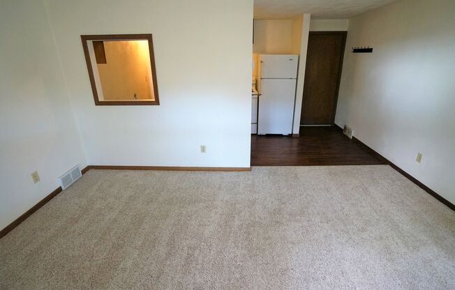 1 bed, 1 bath, 750 sqft, $1,295, Unit 1