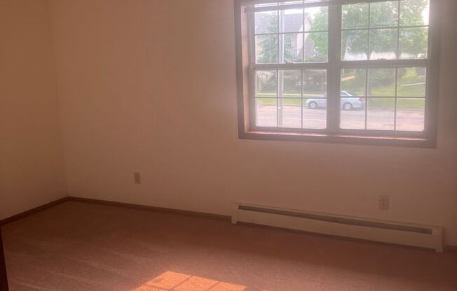 The Colonial Court Apartments in West Bend