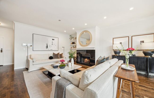 NOB HILL TOWNHOME FOR RENT - $14,000/mo