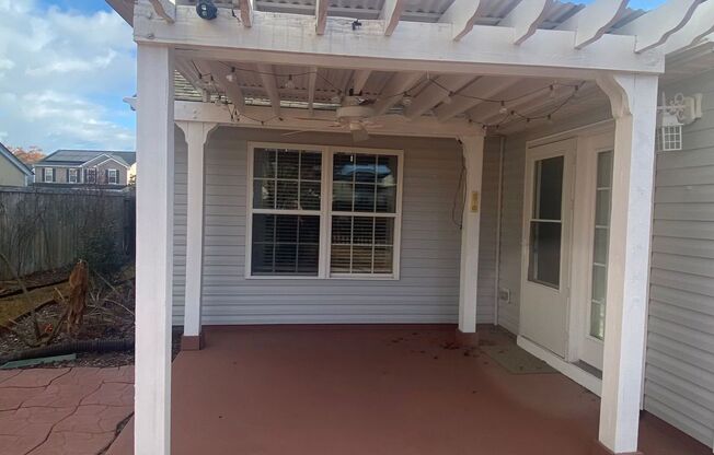 3 beds, 2 baths, $2,150