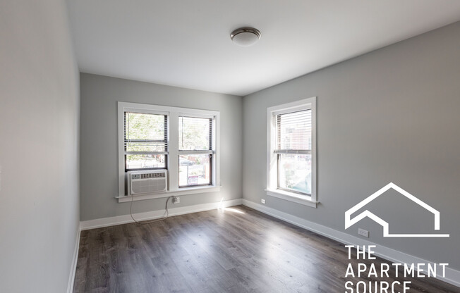 707 W Brompton Ave 33