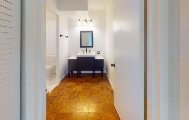 1 bed, 1 bath, $1,725, Unit Unit 415