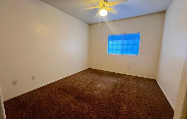 2 beds, 2 baths, $850, Unit UNIT 1102