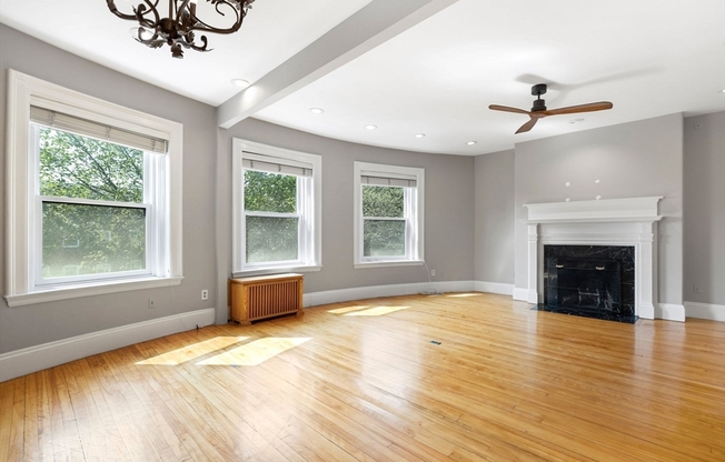 1011 BEACON ST