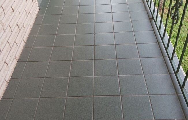 2 beds, 2 baths, 1,006 sqft, $875, Unit 80