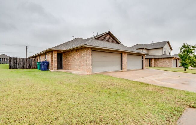 8815 SW 45th Street