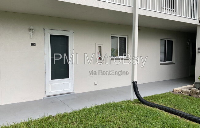 2737 ENTERPRISE RD E