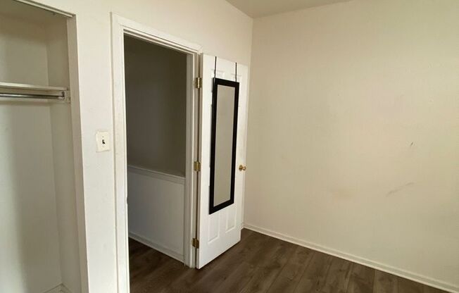 3 beds, 1 bath, 1,500 sqft, $1,800, Unit #2