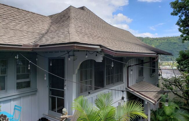 1902 Komaia Drive