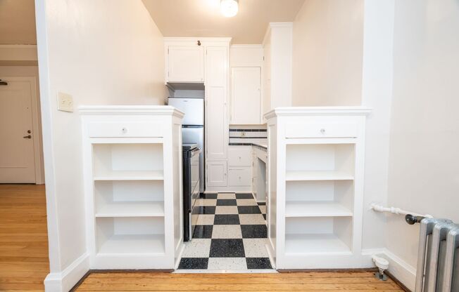 1 bed, 1 bath, 650 sqft, $1,335, Unit 101