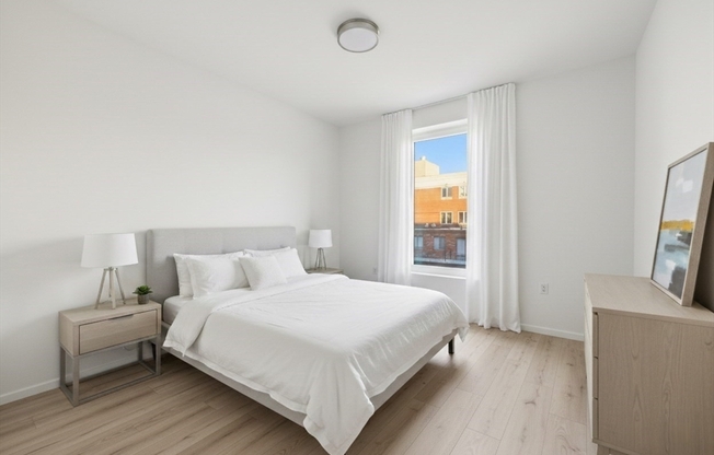 2 beds, 2 baths, 951 sqft, $4,375, Unit 201